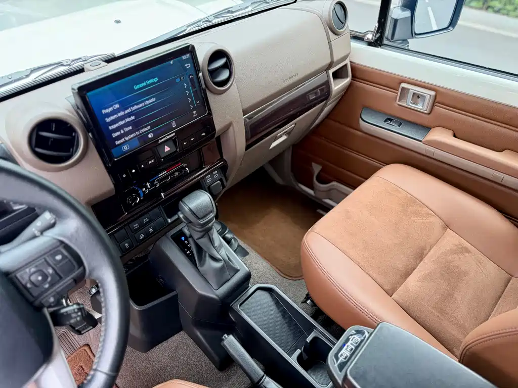 Toyota Land Cruiser 2025 — фото 9