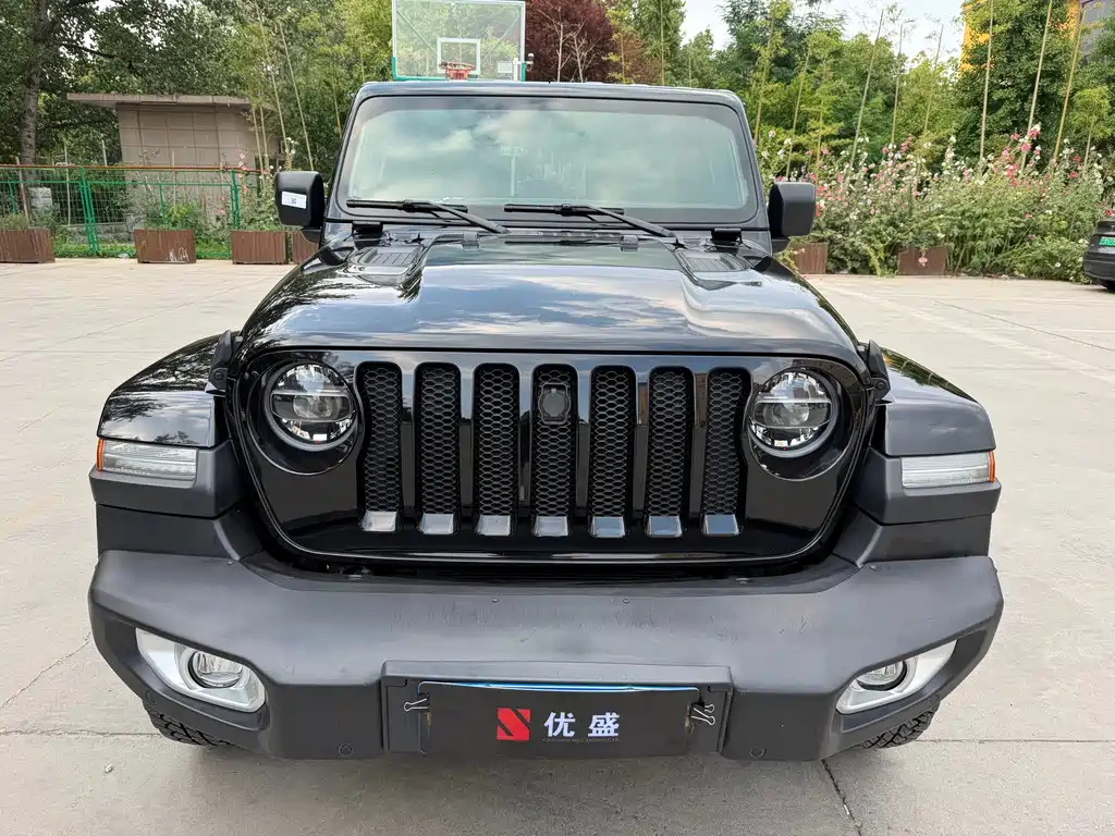 Jeep Wrangler 2021 — фото 2