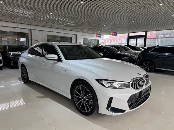 BMW 3 Series 2023