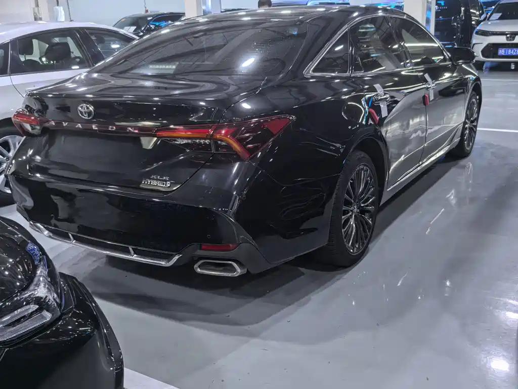 Toyota Avalon 2022 — фото 13
