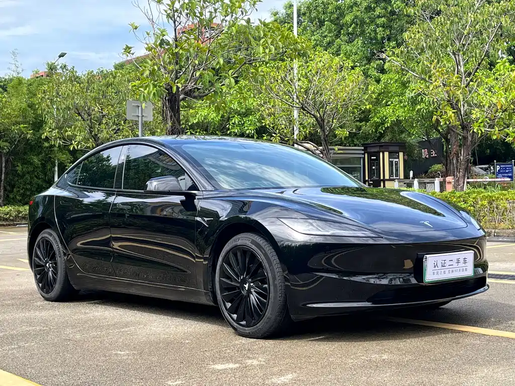 Tesla Model 3 2023 — фото 3