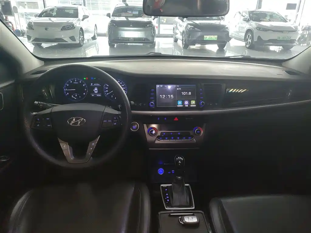 Hyundai Mistra 2017 — фото 10