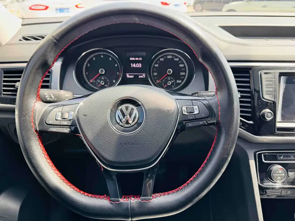 Volkswagen Teramont 2018 — фото 12