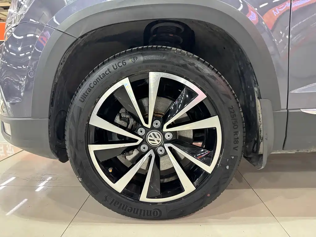 Volkswagen Tharu 2019 — фото 25