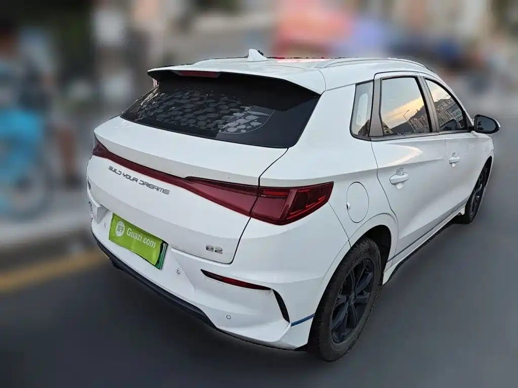 BYD e2 2021