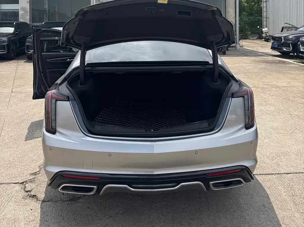 Cadillac CT5 2021 — фото 13