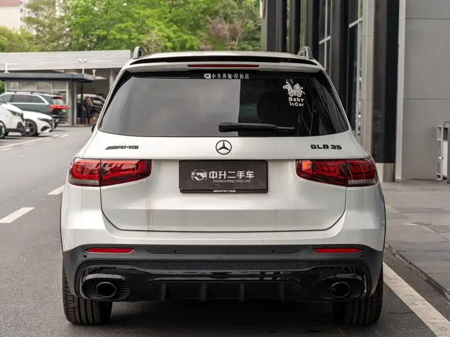 Mercedes-Benz GLB AMG 2022 — фото 6