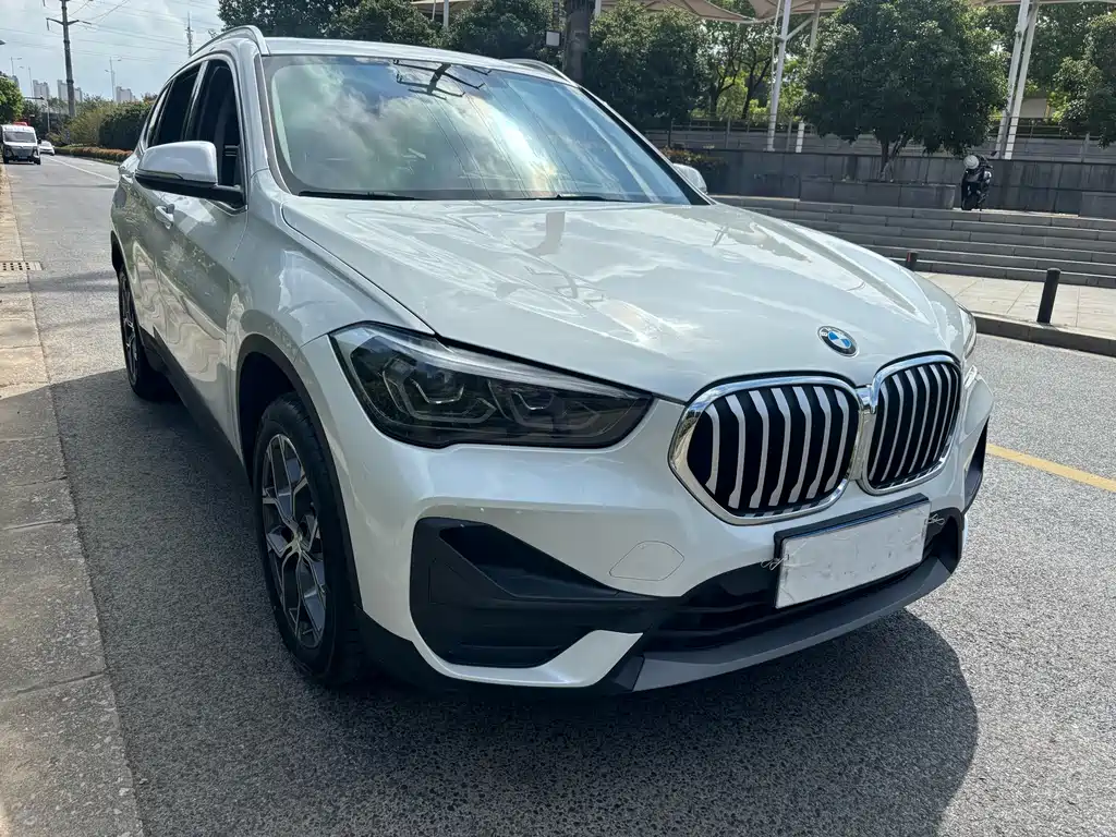 BMW X1 2020 — фото 3