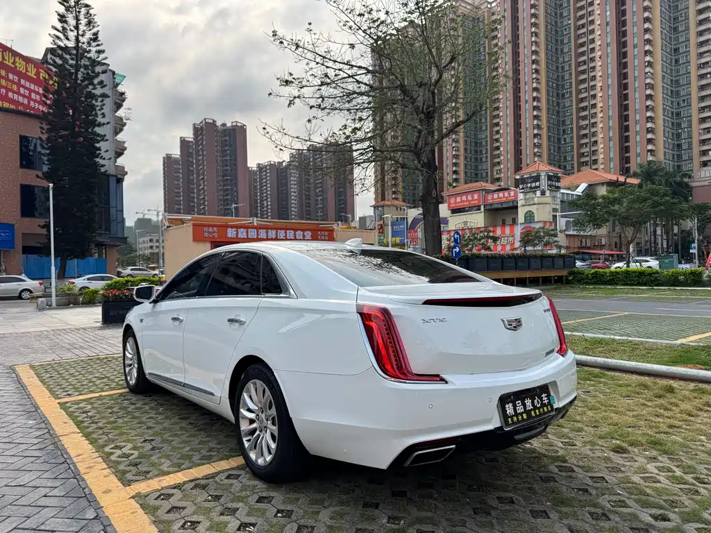 Cadillac XTS 2019 — фото 4