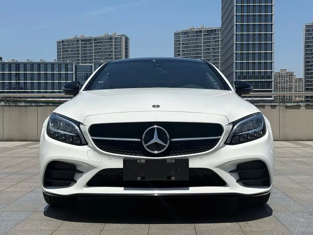 Mercedes-Benz C-Class 2023 — фото 1