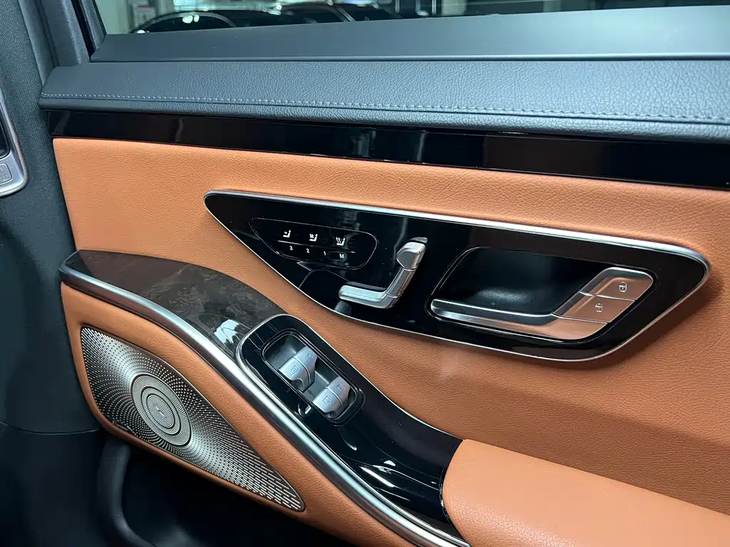 Mercedes-Benz S-Class 2023 — фото 25
