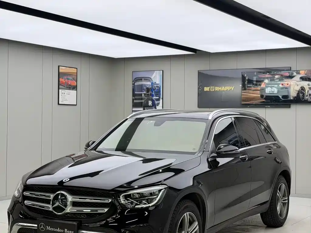 Mercedes-Benz GLC 2021 — фото 1