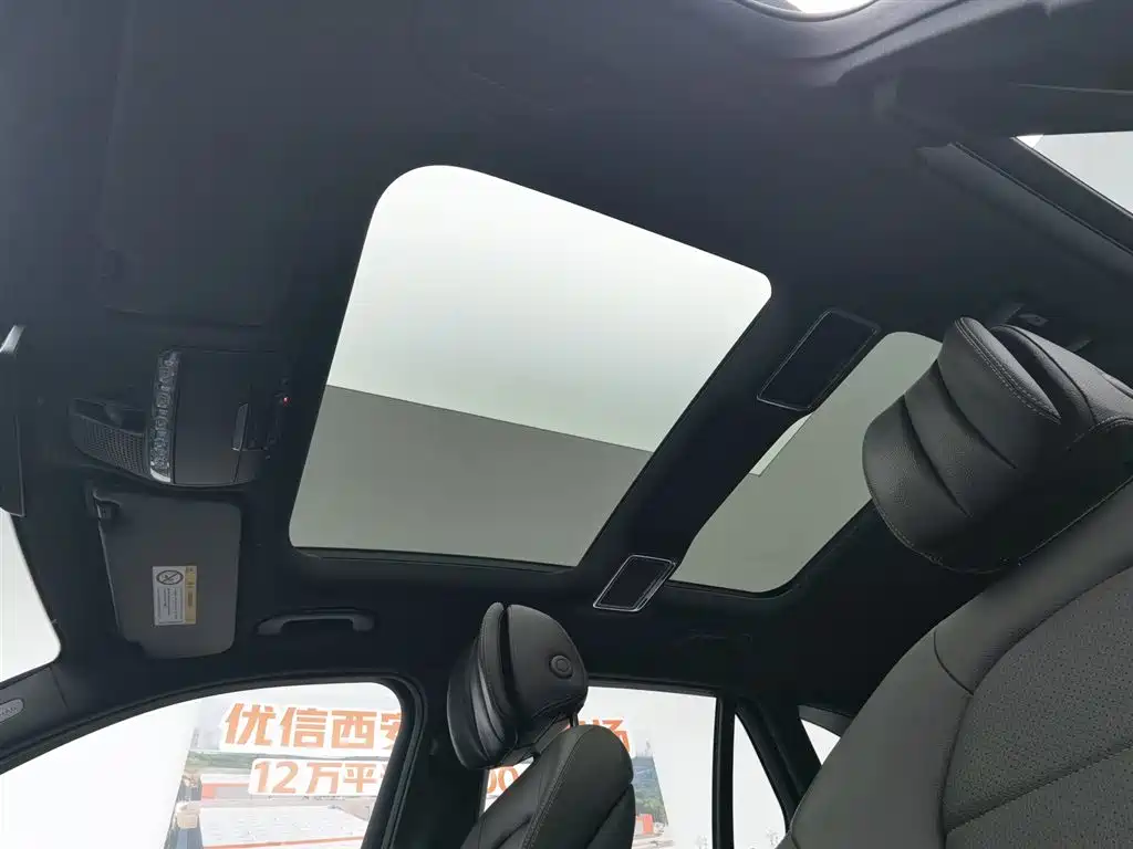 Mercedes-Benz GLC 2020 — фото 14
