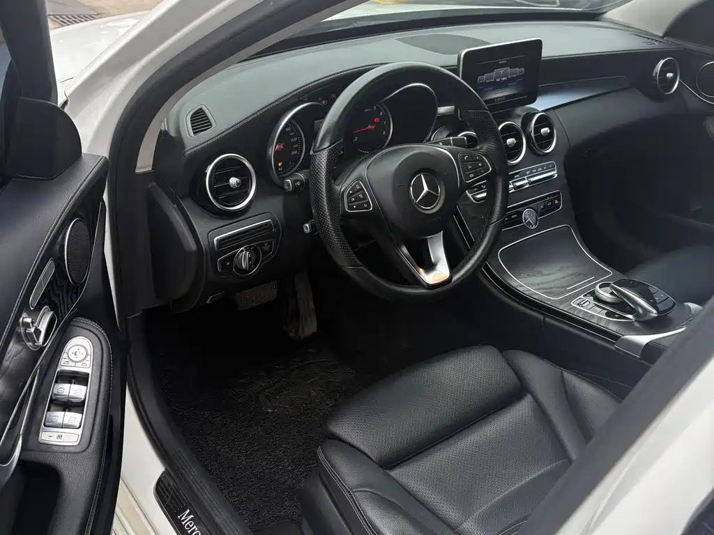 Mercedes-Benz C-Class 2015