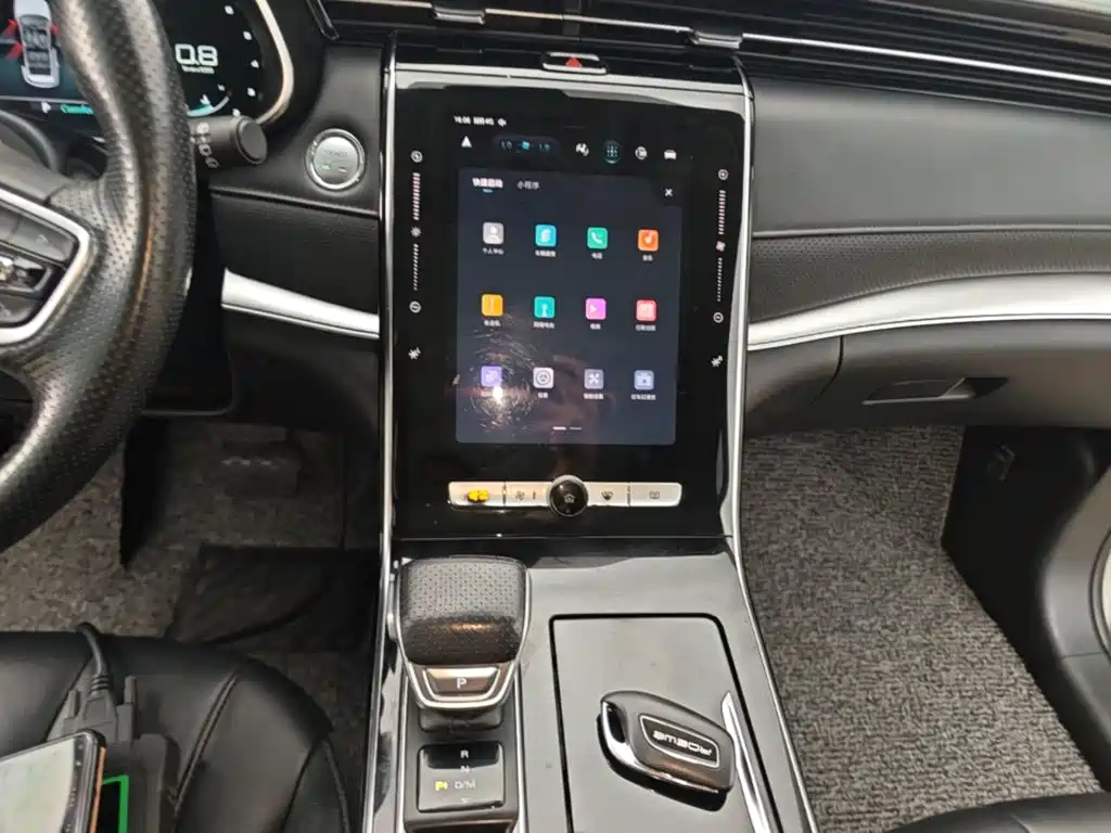 Roewe RX5 MAX 2020 — фото 13