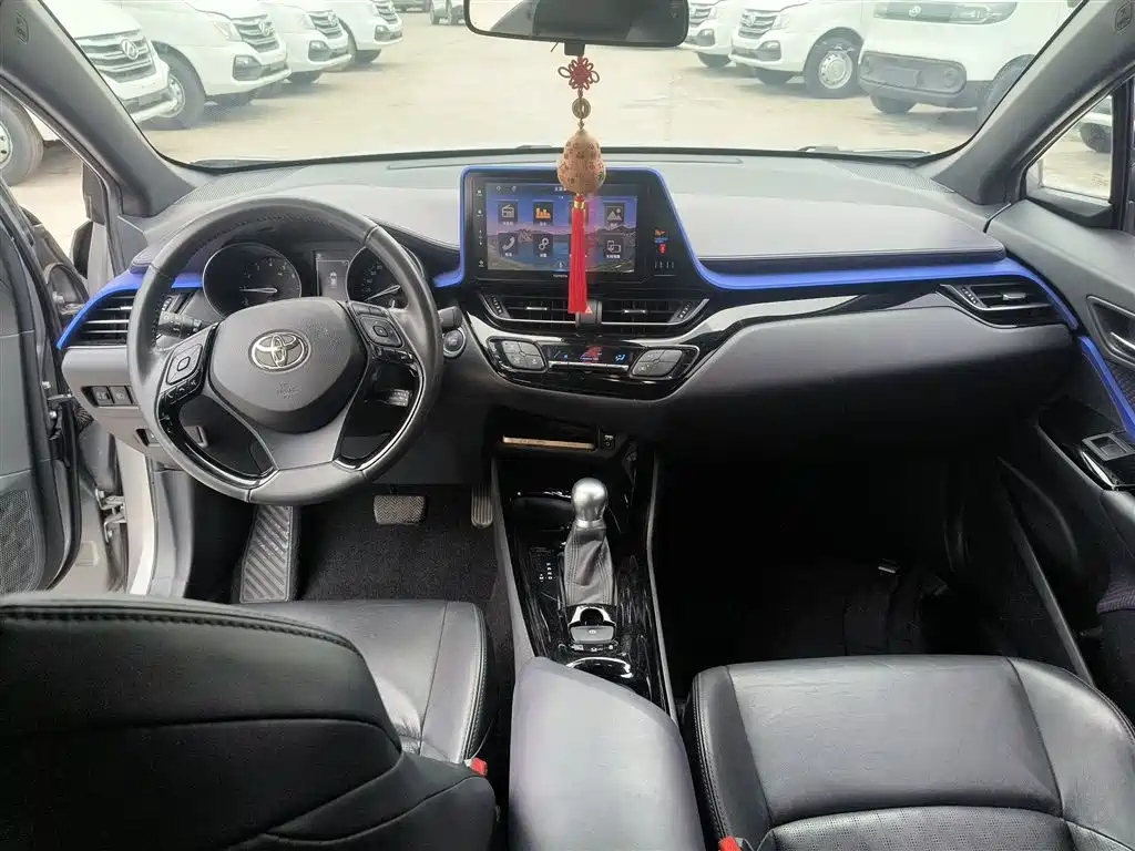 Toyota IZOA 2019 — фото 10