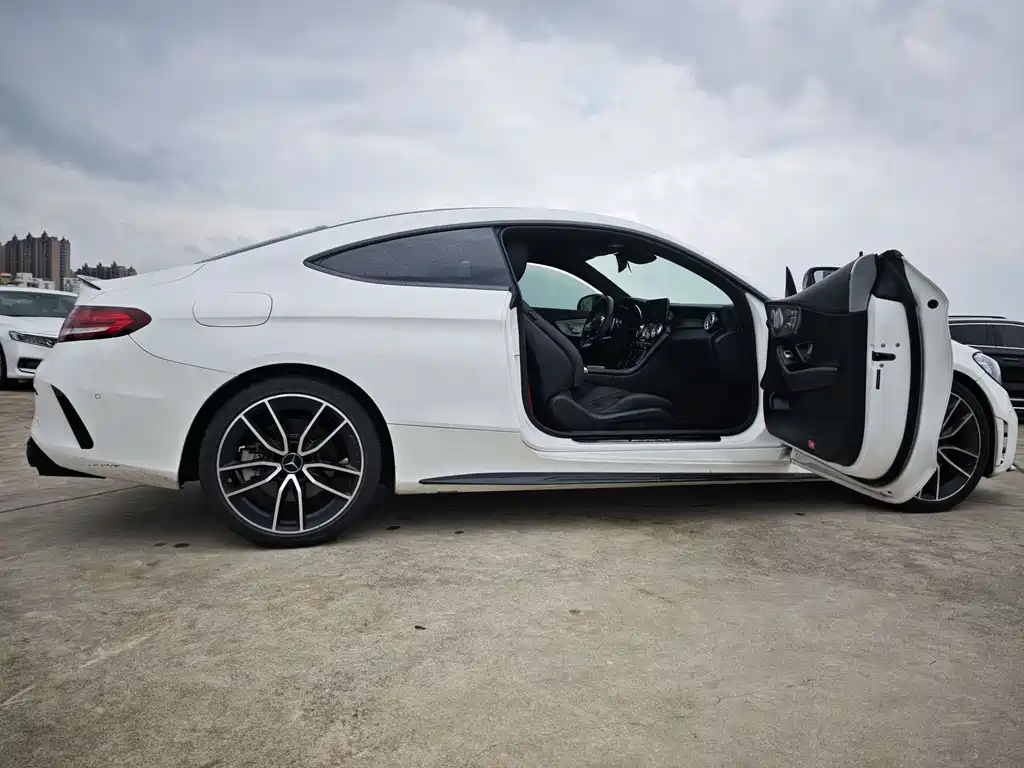Mercedes-Benz C-Class AMG 2020 — фото 14