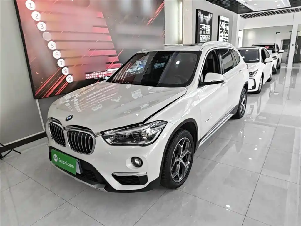 BMW X1 2018 — фото 2