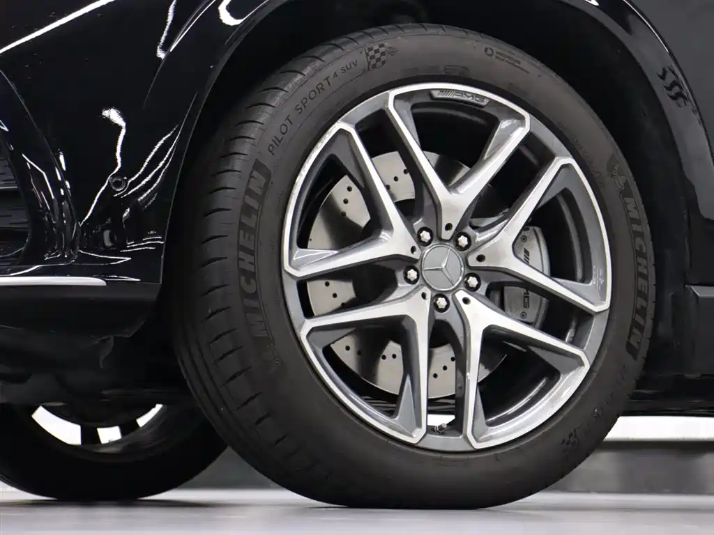 Mercedes-Benz GLE AMG 2024 — фото 32