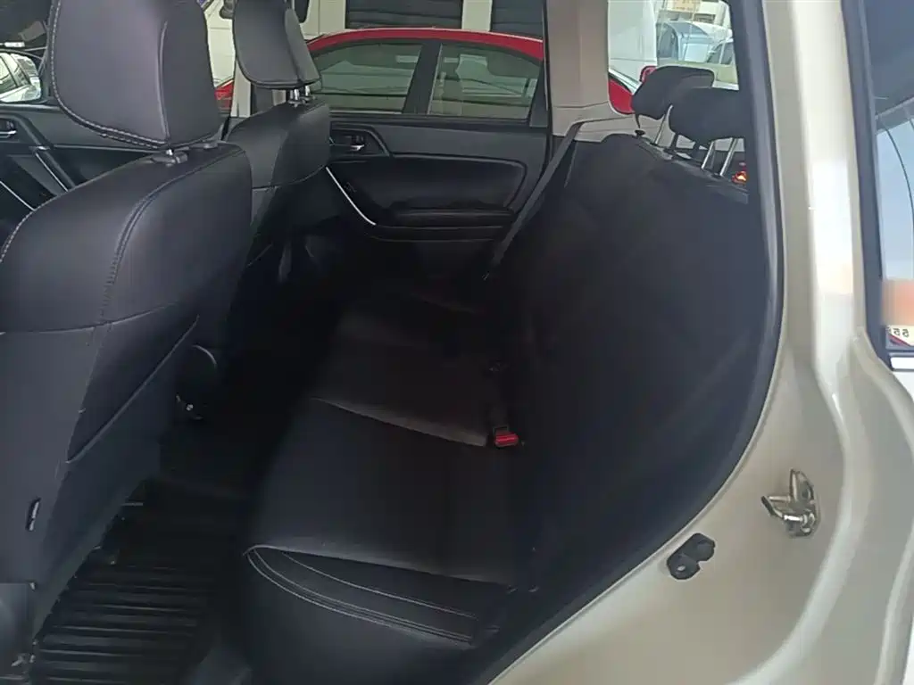 Subaru Forester 2016 — фото 17