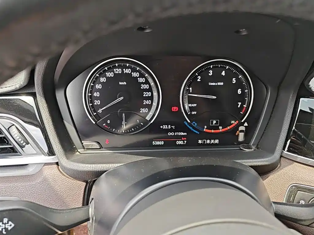 BMW X1 2021 — фото 12