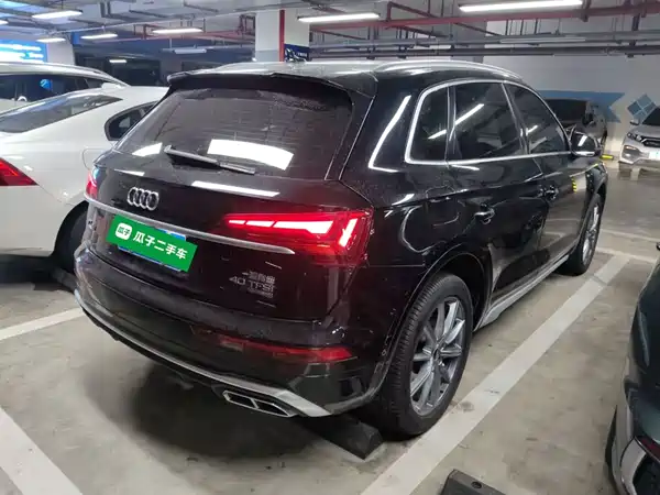 Audi Q5L 2022
