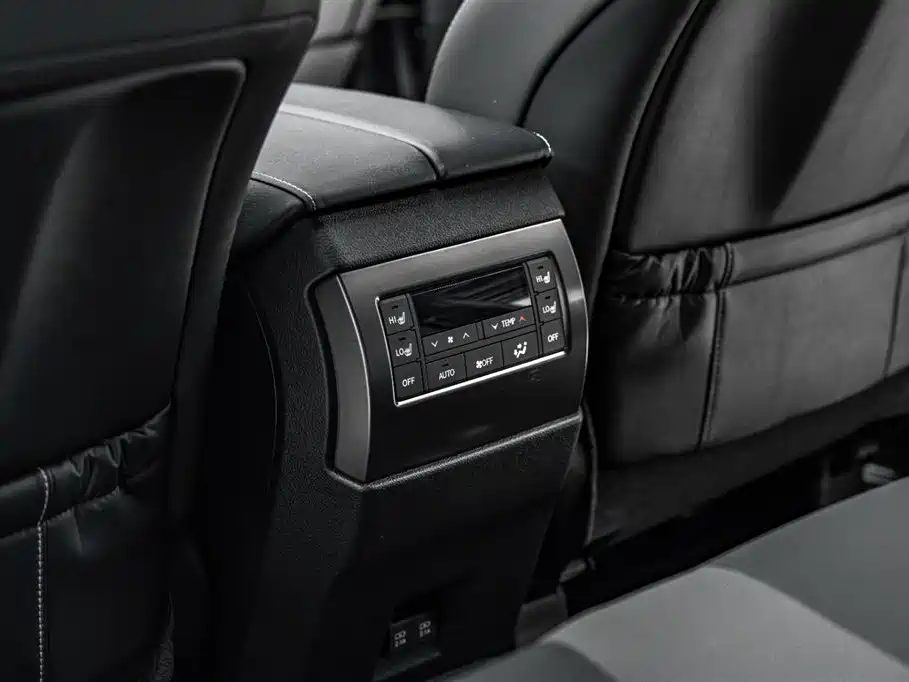 Lexus GX 2022 — фото 31