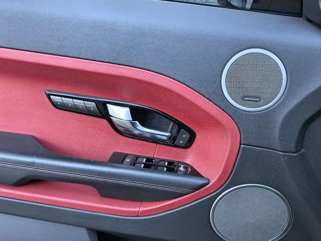 Land Rover Evoque 2012 — фото 11