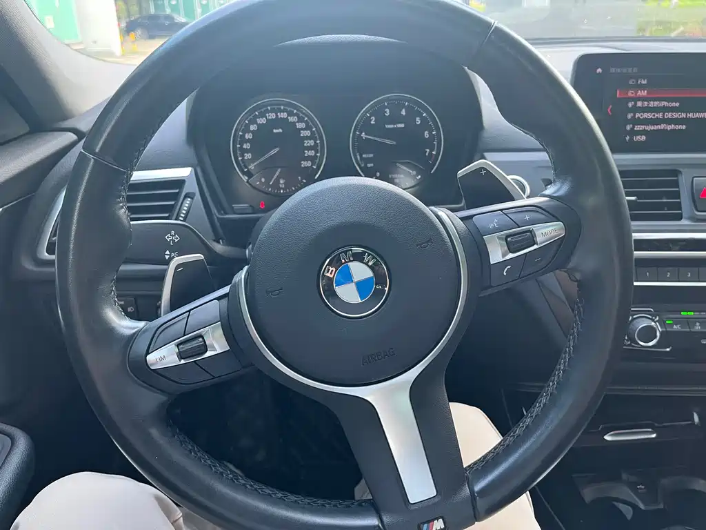 BMW 1 Series 2020 — фото 14