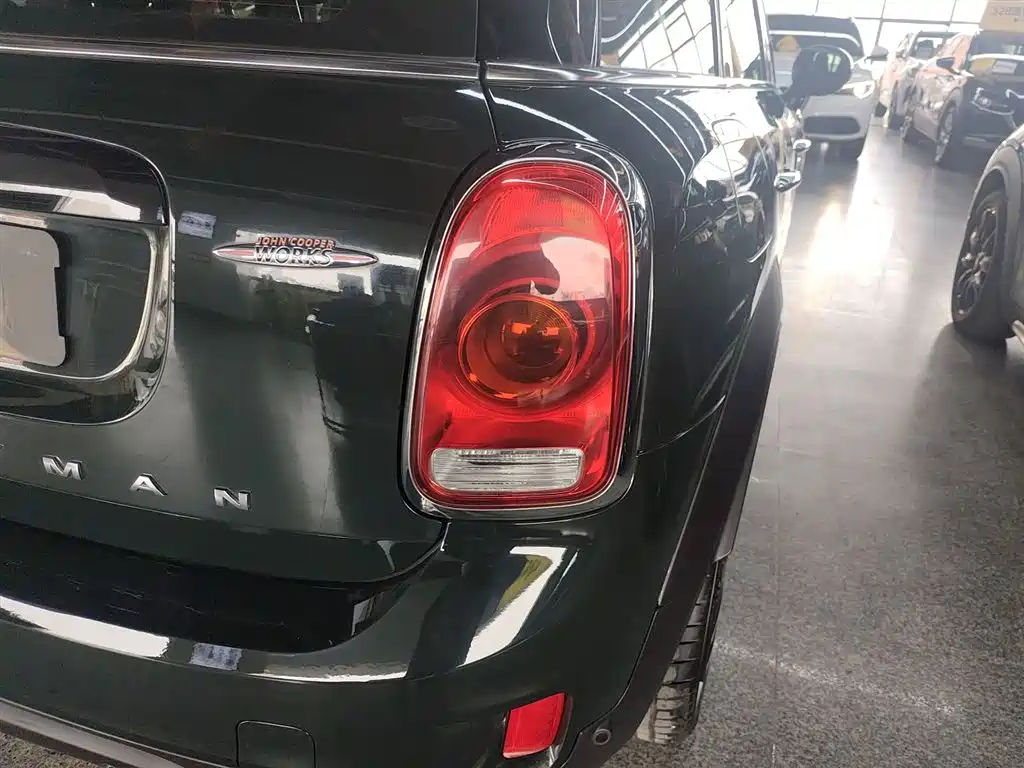 MINI JCW Countryman 2019 — фото 24