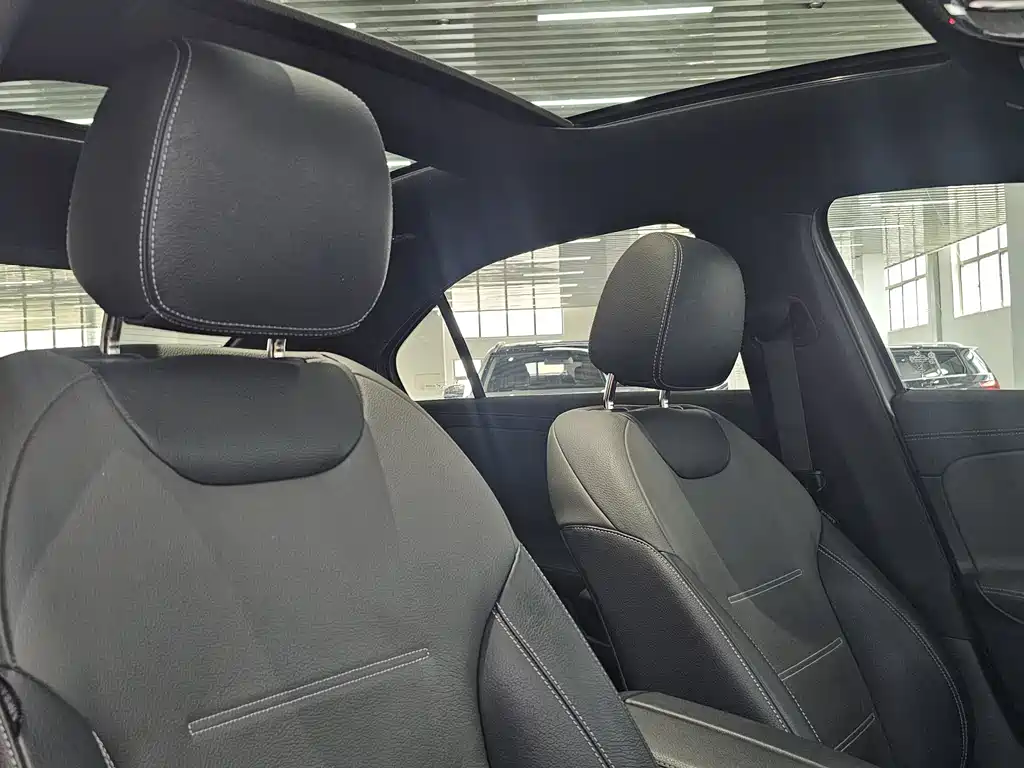 Mercedes-Benz A-Class AMG 2023 — фото 13