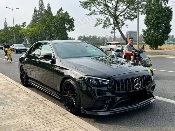 Mercedes-Benz E-Class AMG 2022