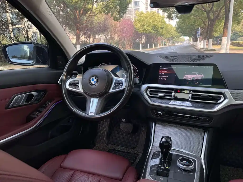 BMW 3 Series 2022 — фото 10