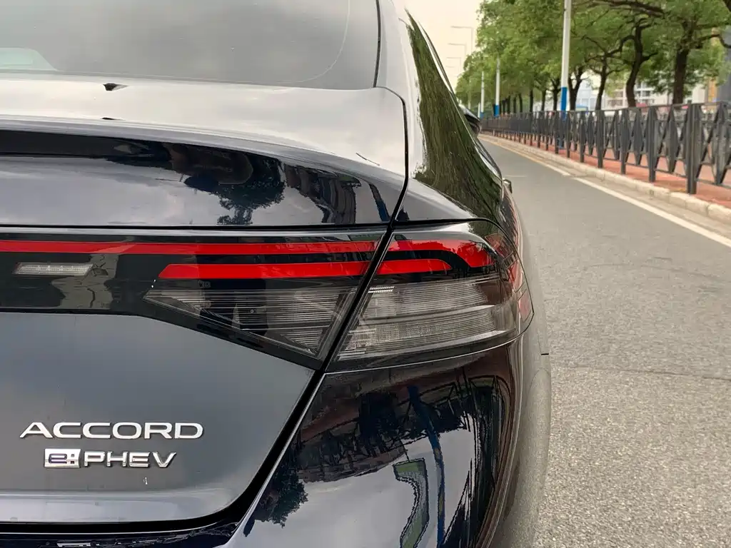 Honda Accord New Energy 2025 — фото 9