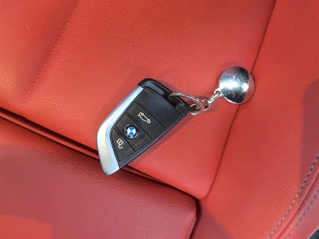 BMW X2 2021 — фото 17
