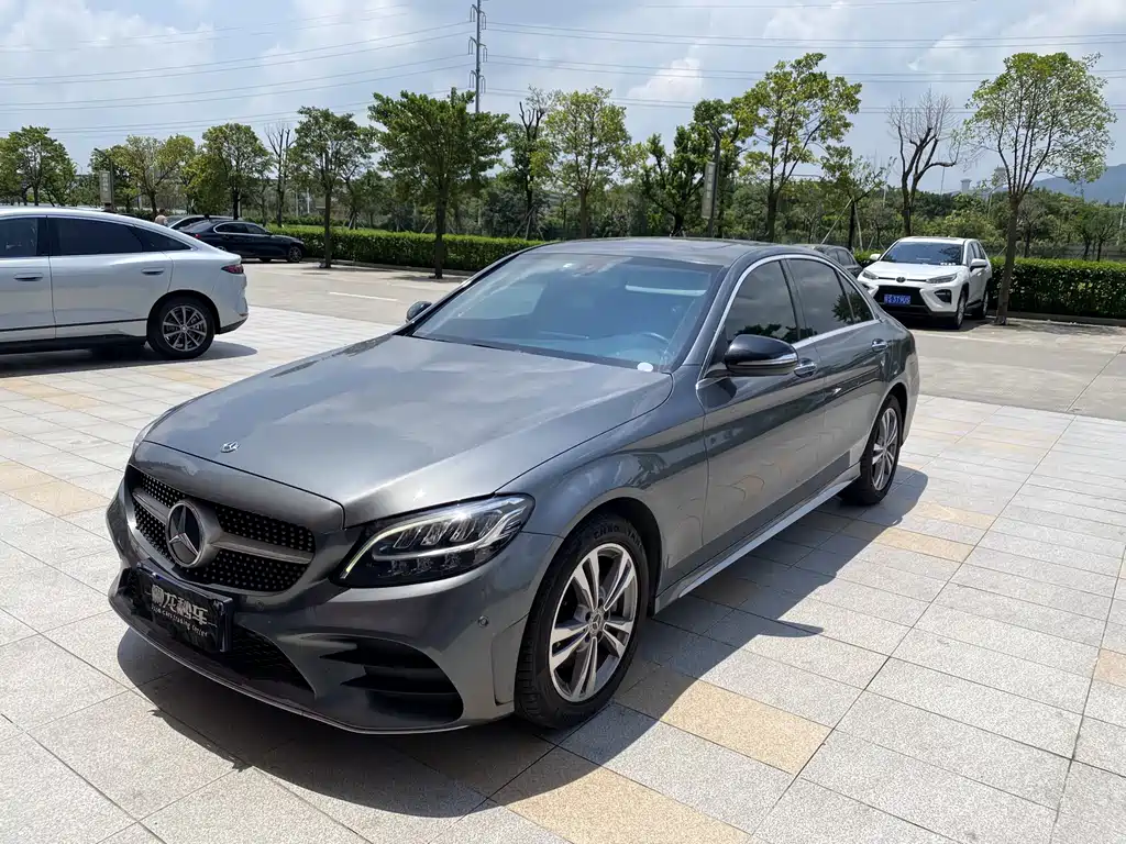 Mercedes-Benz C-Class 2020 — фото 35
