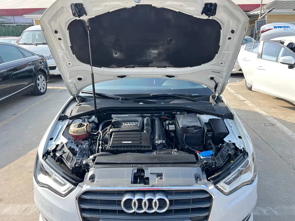 Audi A3 2015 — фото 24