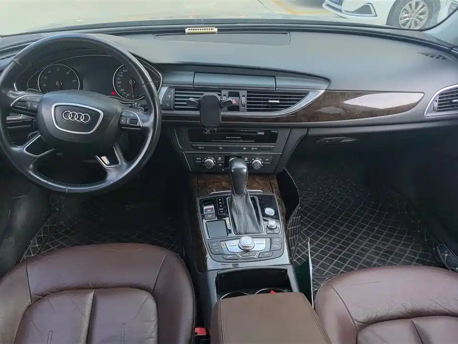 Audi A6L 2018 — фото 12