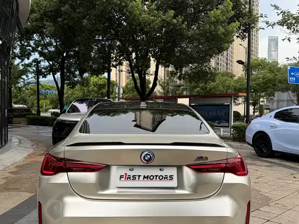 BMW M4 2024