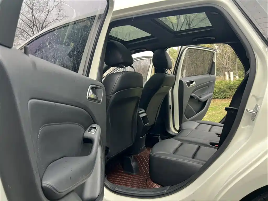 Mercedes-Benz B-Class 2018 — фото 12