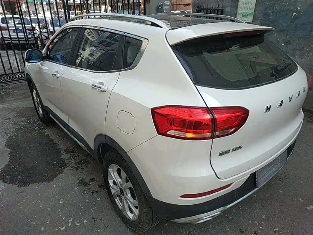 Haval H2s 2018 — фото 5