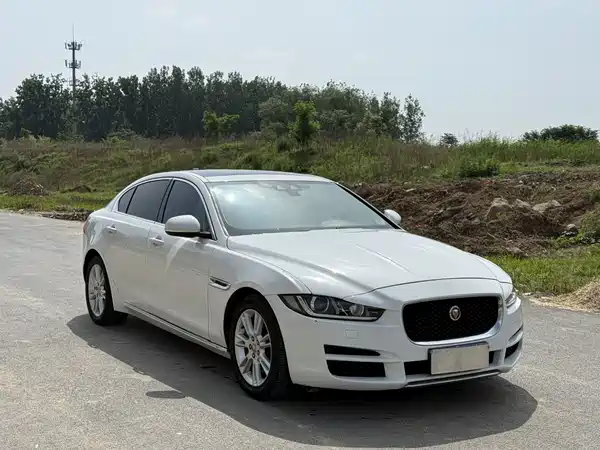 Jaguar XEL 2019
