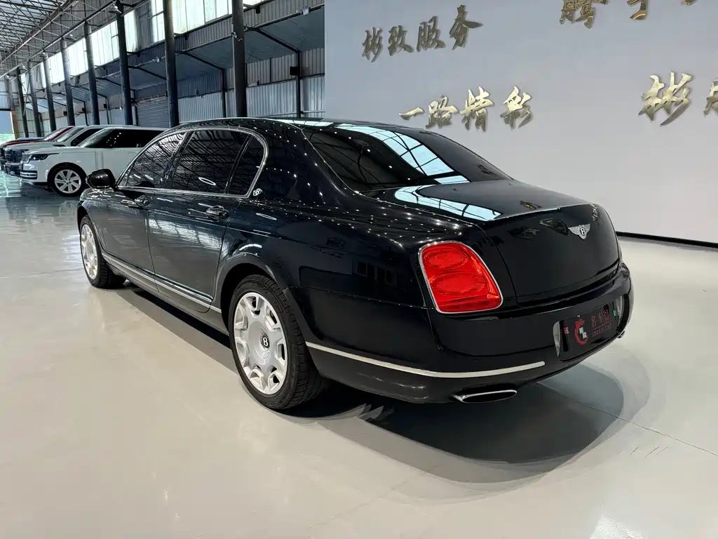 Bentley Flying Spur 2011 — фото 4