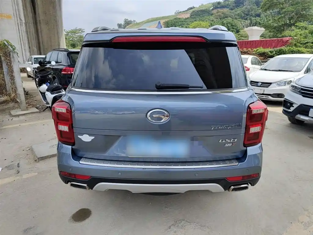 GAC Motor Trumpchi GS8 2016 — фото 6