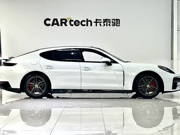 Porsche Panamera 2010