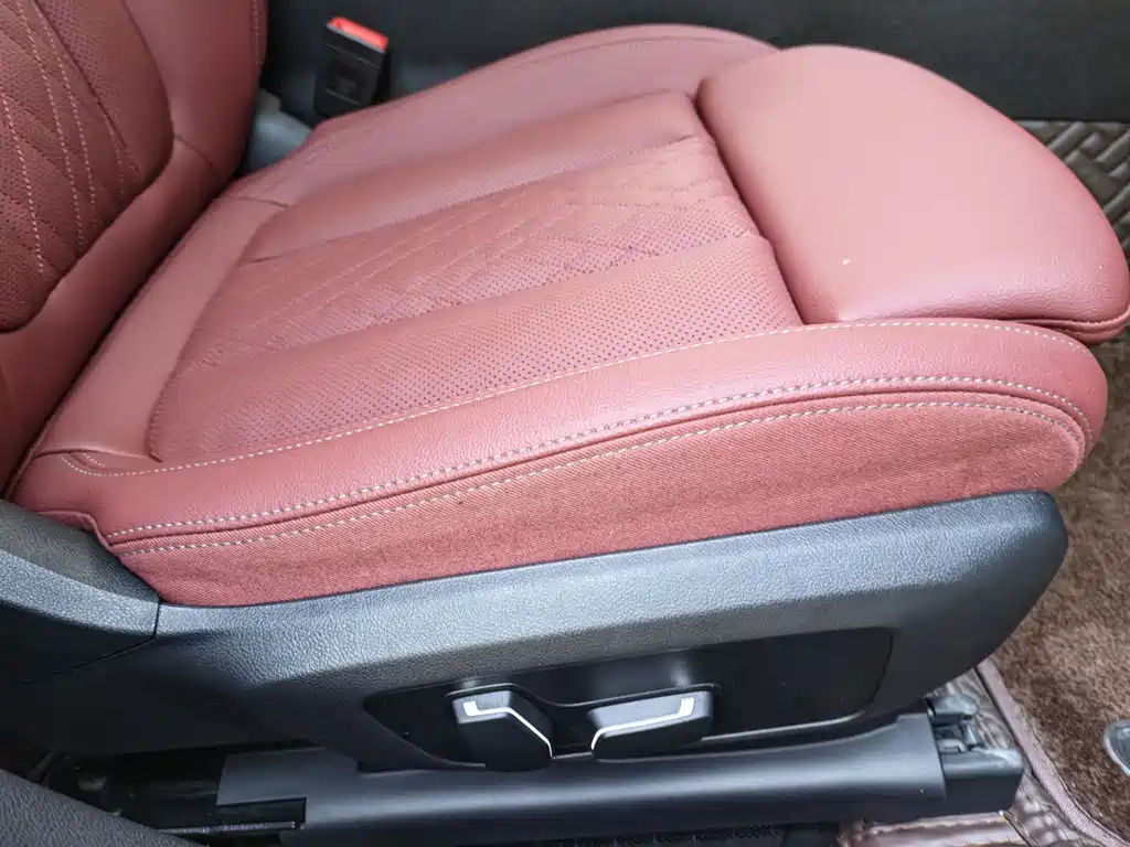 BMW 3 Series 2023 — фото 11