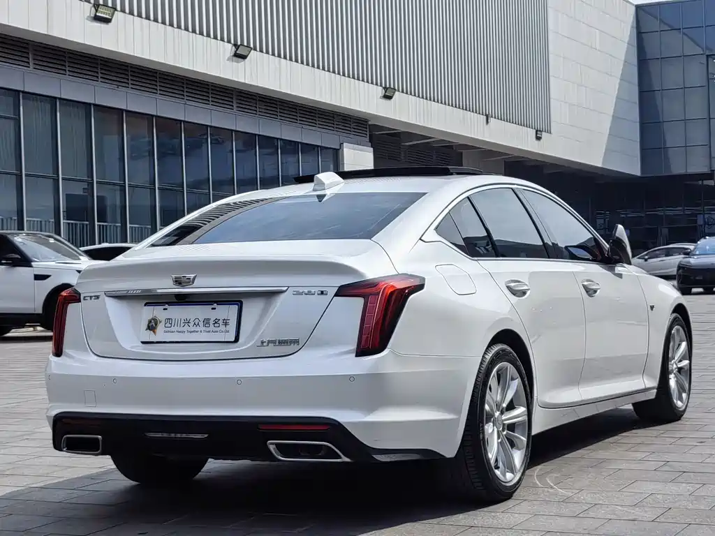 Cadillac CT5 2025 — фото 5