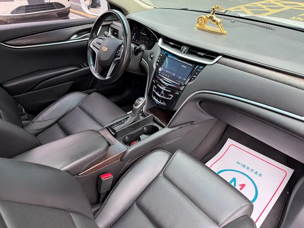 Cadillac XTS 2019 — фото 13