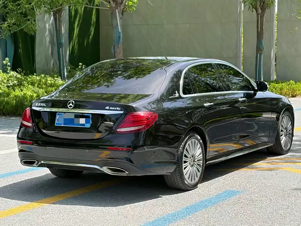 Mercedes-Benz E-Class 2018 — фото 8