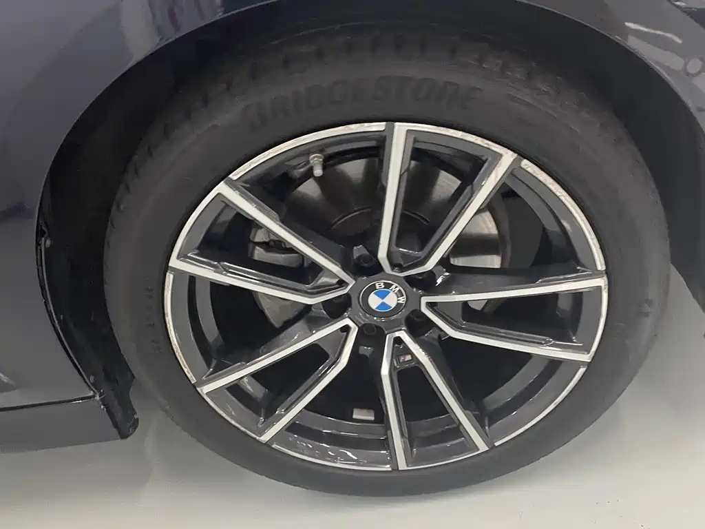 BMW 3 Series 2024